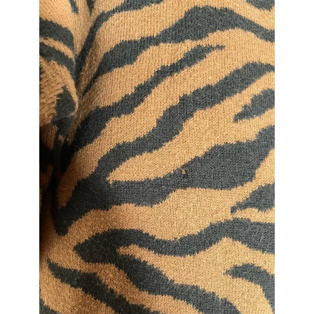 GAP Kid’s Brown Novelty Slouch Zebra Print Sweatshirt Size Small